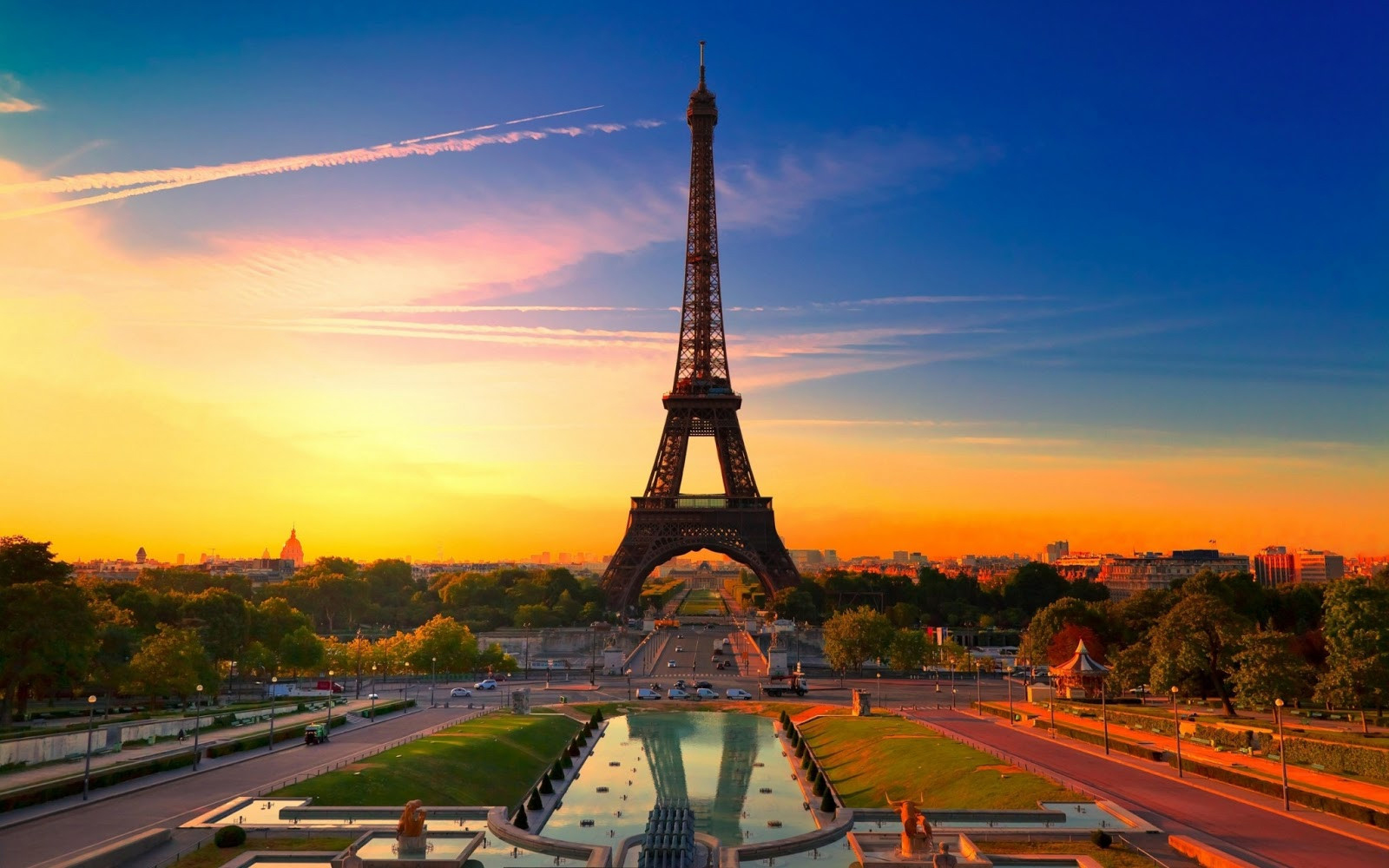 Tháp Eiffel đón khách trở lại - Báo Bà Rịa Vũng Tàu Online